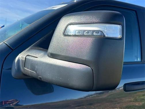 2025 RAM 2500 Big Horn Crew Cab 4x4 8' Box