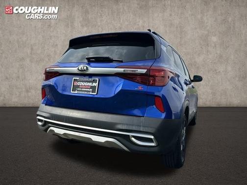 Neptune Blue 2021 Kia Seltos S