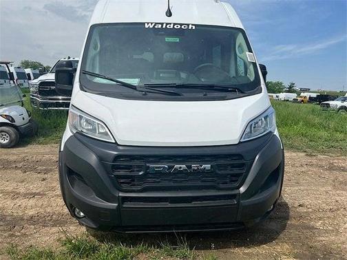 2025 RAM ProMaster 2500 Tradesman