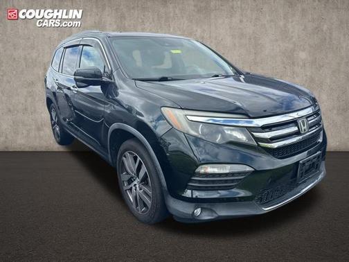Green 2016 Honda Pilot Touring