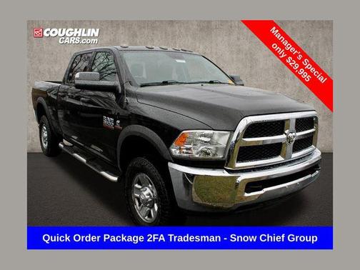 2017 RAM 3500 Tradesman Crew Cab 4x4 6'4' Box