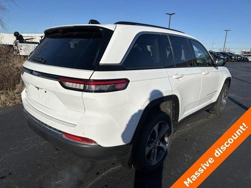 2024 Jeep Grand Cherokee 4xe Base