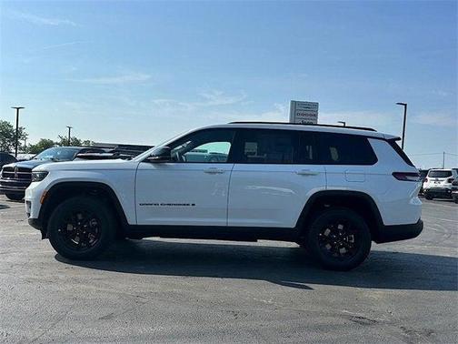2025 Jeep Grand Cherokee L Altitude