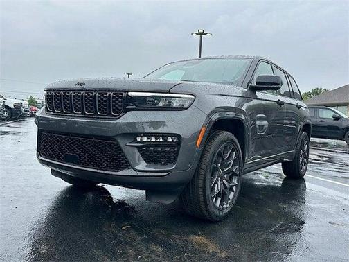2025 Jeep Grand Cherokee Summit