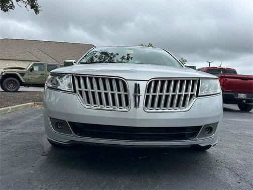 2012 Lincoln MKZ Base