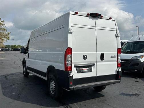 2024 RAM ProMaster 2500 Tradesman