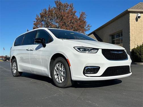 2026 Chrysler Pacifica L