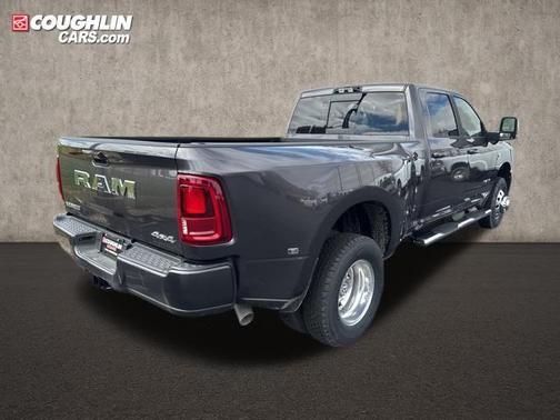 Granite Crystal Metallic Clearcoat 2026 RAM 3500 Laramie