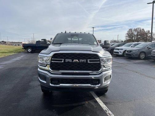 2024 RAM 3500 Tradesman Crew Cab 4x4 6'4' Box