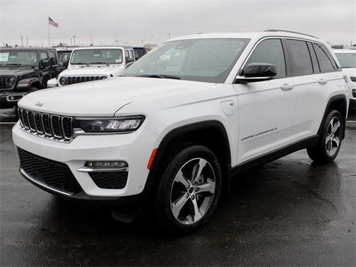 2024 Jeep Grand Cherokee 4xe Base