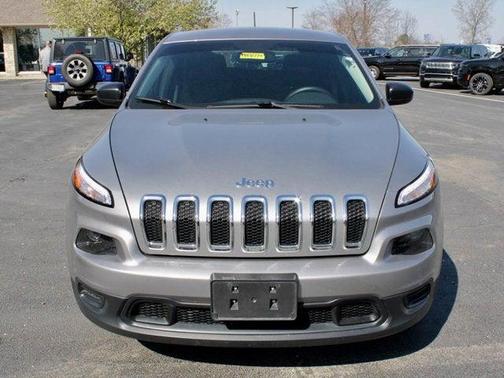 2015 Jeep Cherokee Sport