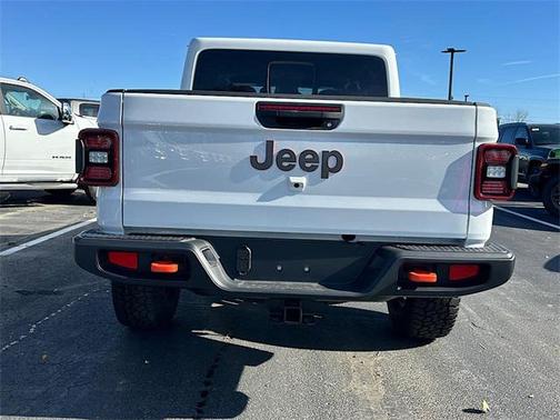 2026 Jeep Gladiator Mojave 4x4