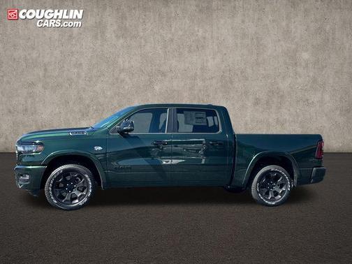 Serrano Green Metallic 2026 RAM 1500 Big Horn/Lone Star