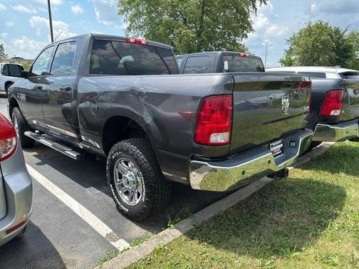 2017 RAM 3500 Tradesman Crew Cab 4x4 6'4' Box