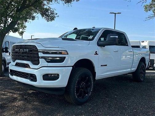 2025 RAM 2500 Laramie Crew Cab 4x4 6'4' Box