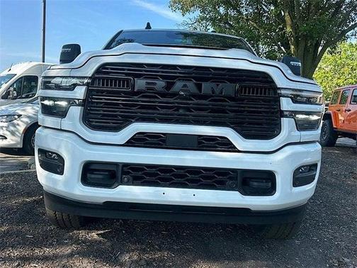 2025 RAM 2500 Laramie Crew Cab 4x4 6'4' Box