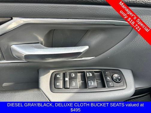 Delmonico Red Pearlcoat 2019 RAM 1500 Big Horn