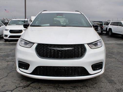 2025 Chrysler Pacifica Hybrid Premium S Appearance Pkg