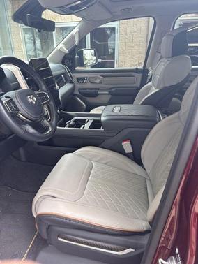 Delmonico Red Pearlcoat 2025 RAM 1500 ST