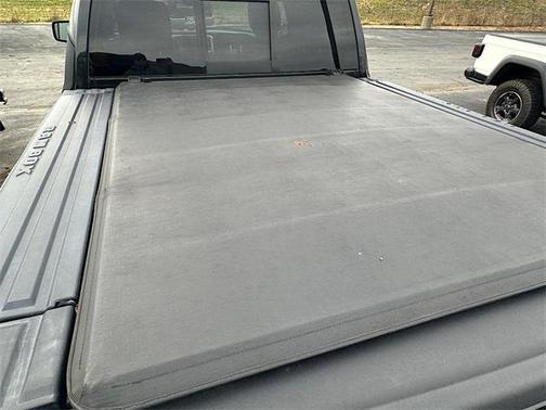 2017 RAM 1500 Limited Crew Cab 4x4 5'7' Box