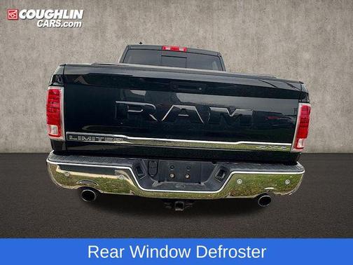 2017 RAM 1500 Limited Crew Cab 4x4 5'7' Box