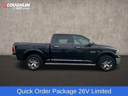 2017 RAM 1500 Limited Crew Cab 4x4 5'7' Box