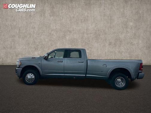 2024 RAM 3500 Limited Crew Cab 4x4 8' Box