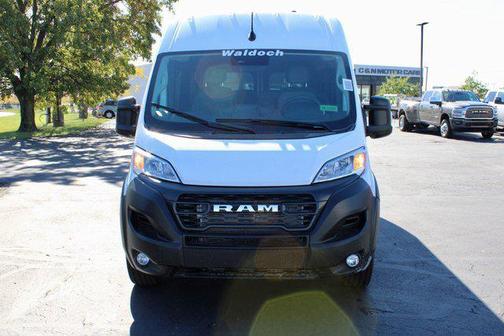 2025 RAM ProMaster 2500 Tradesman