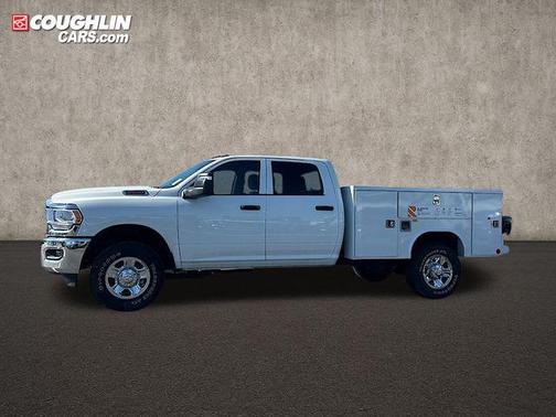 2024 RAM 2500 Tradesman Crew Cab 4x4 8' Box