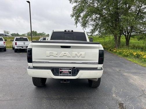 2022 RAM 2500 Limited Crew Cab 4x4 6'4' Box