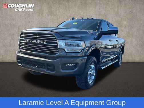 2022 RAM 2500 Laramie Crew Cab 4x4 6'4' Box