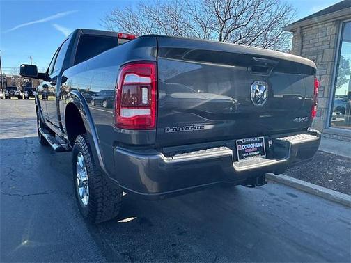 2022 RAM 2500 Laramie Crew Cab 4x4 6'4' Box