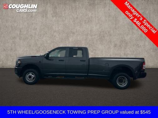 2024 RAM 3500 Tradesman Crew Cab 4x4 8' Box