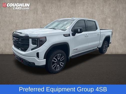 Summit White 2023 GMC Sierra 1500 AT4
