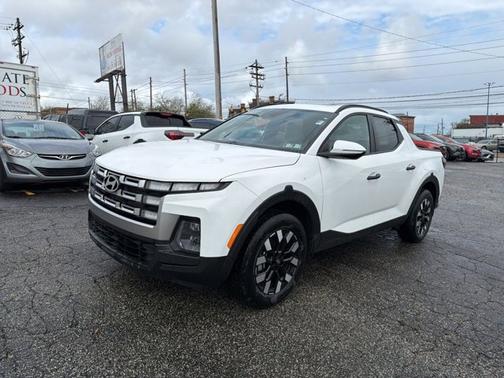 White 2025 Hyundai SANTA CRUZ SEL Activity