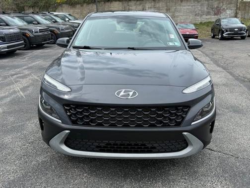 2023 Hyundai KONA SE