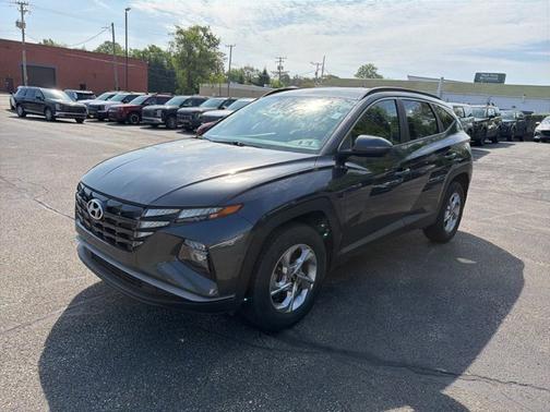 Gray 2023 Hyundai TUCSON SEL
