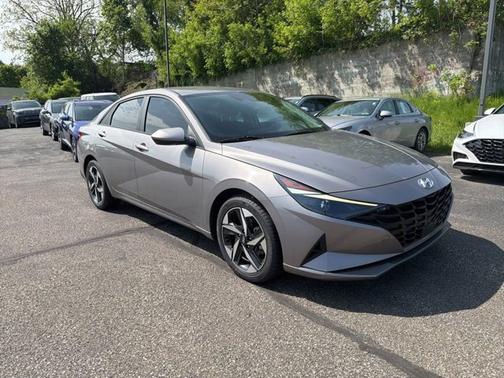Gray 2023 Hyundai ELANTRA SEL