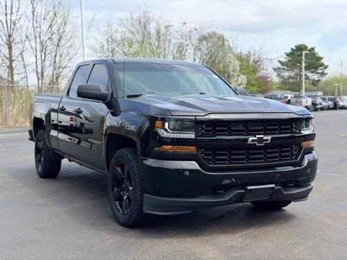 Black 2017 Chevrolet Silverado 1500 Custom