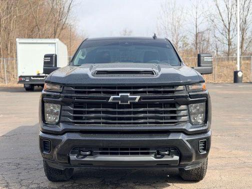 Black 2024 Chevrolet Silverado 2500 Custom
