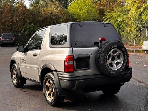 2002 Chevrolet Tracker ZR2