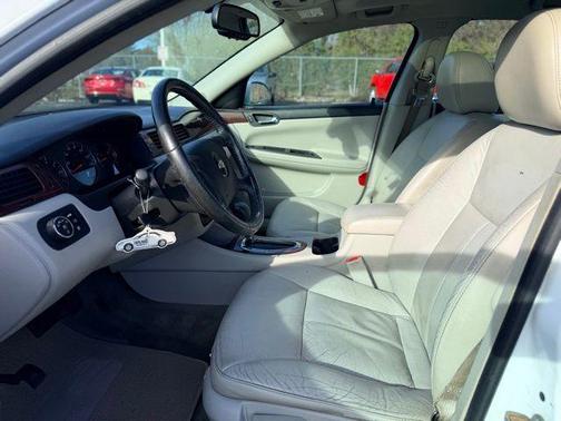 2010 Chevrolet Impala LT