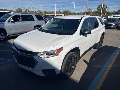 2021 Chevrolet Traverse LS