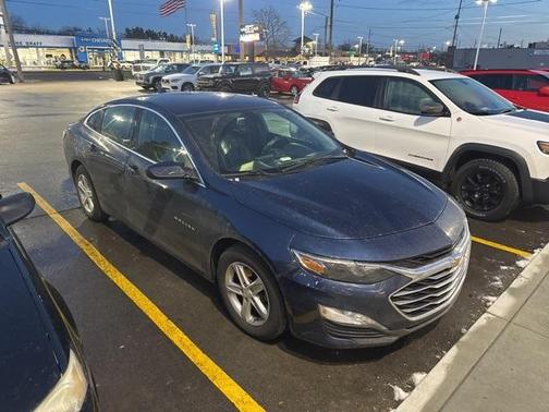 2022 Chevrolet Malibu LT