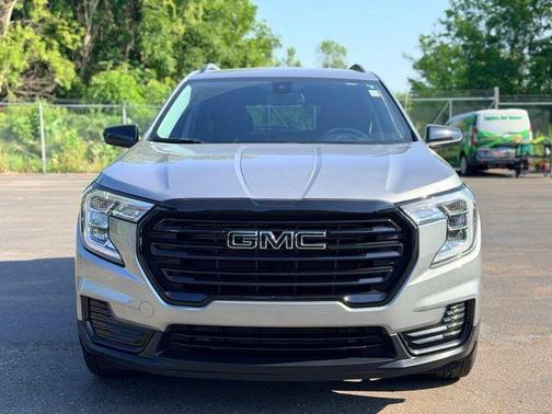 Sterling 2023 GMC Terrain SLE