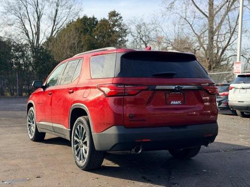 2023 Chevrolet Traverse RS