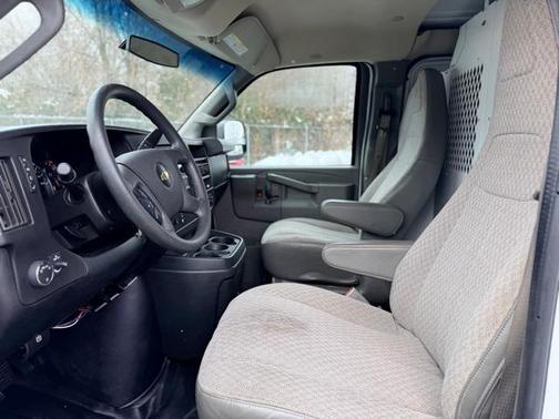 2017 Chevrolet Express 2500 Work Van