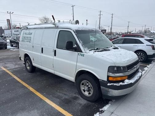 2017 Chevrolet Express 2500 Work Van