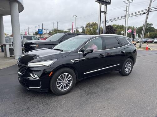 2024 Buick Enclave Essence