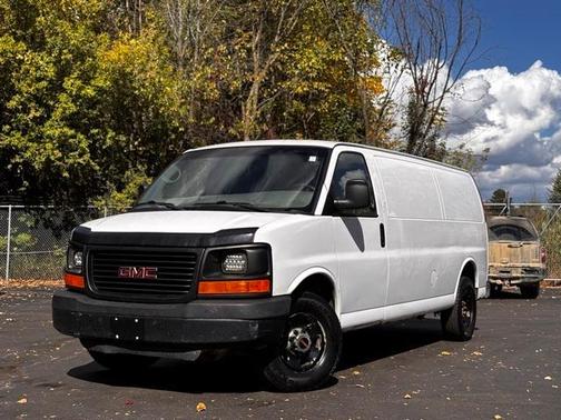 2015 GMC Savana 2500 Work Van